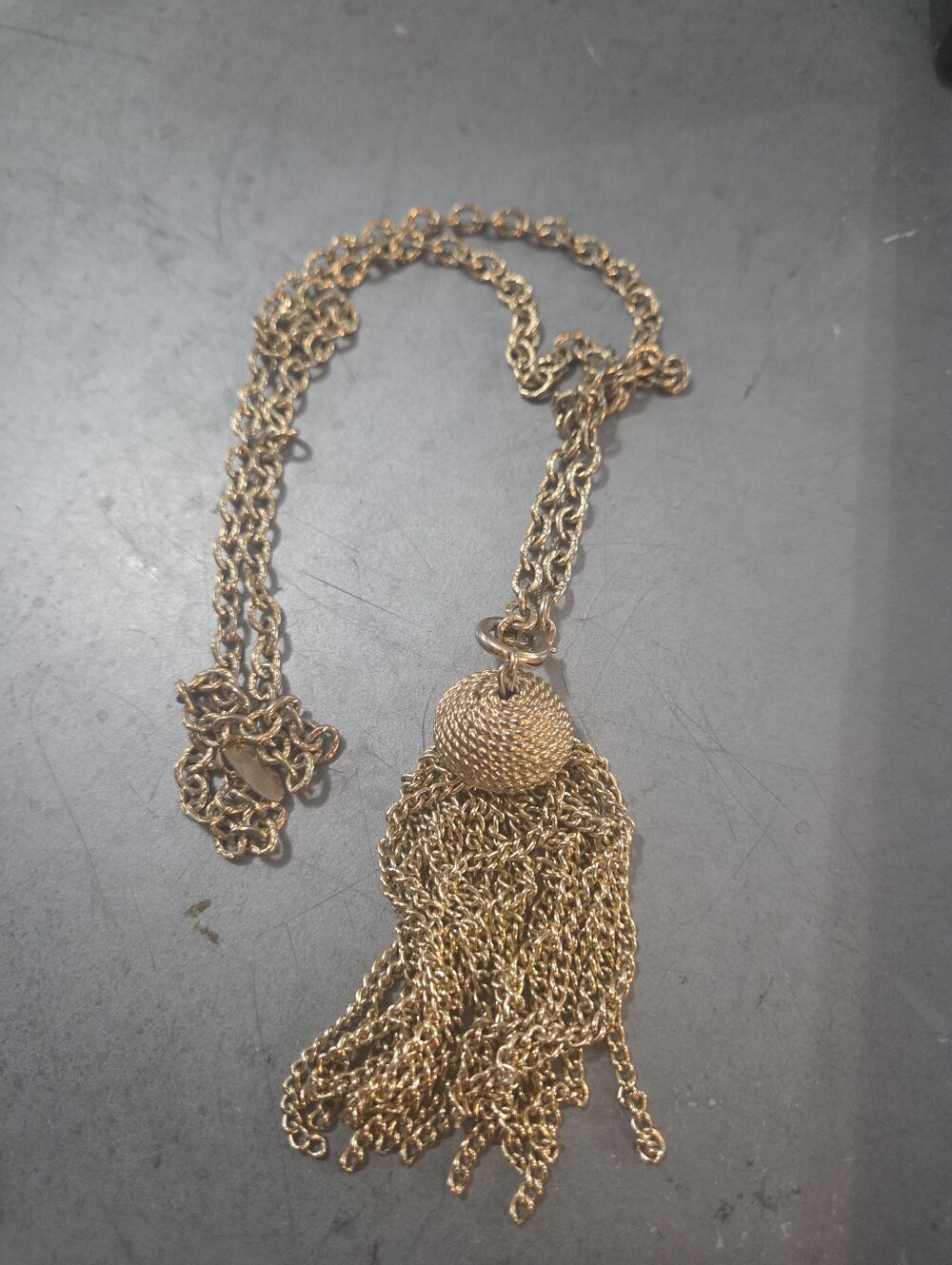 Vintage Whiting And Davis Gold Tone Tassel Necklace Original Tags 18"